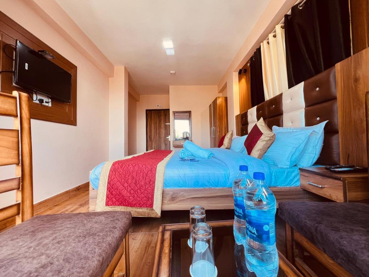 Hotel The Canadian With Jungle View, Near Dalhousie Bus Stand Banikhet 외부 사진